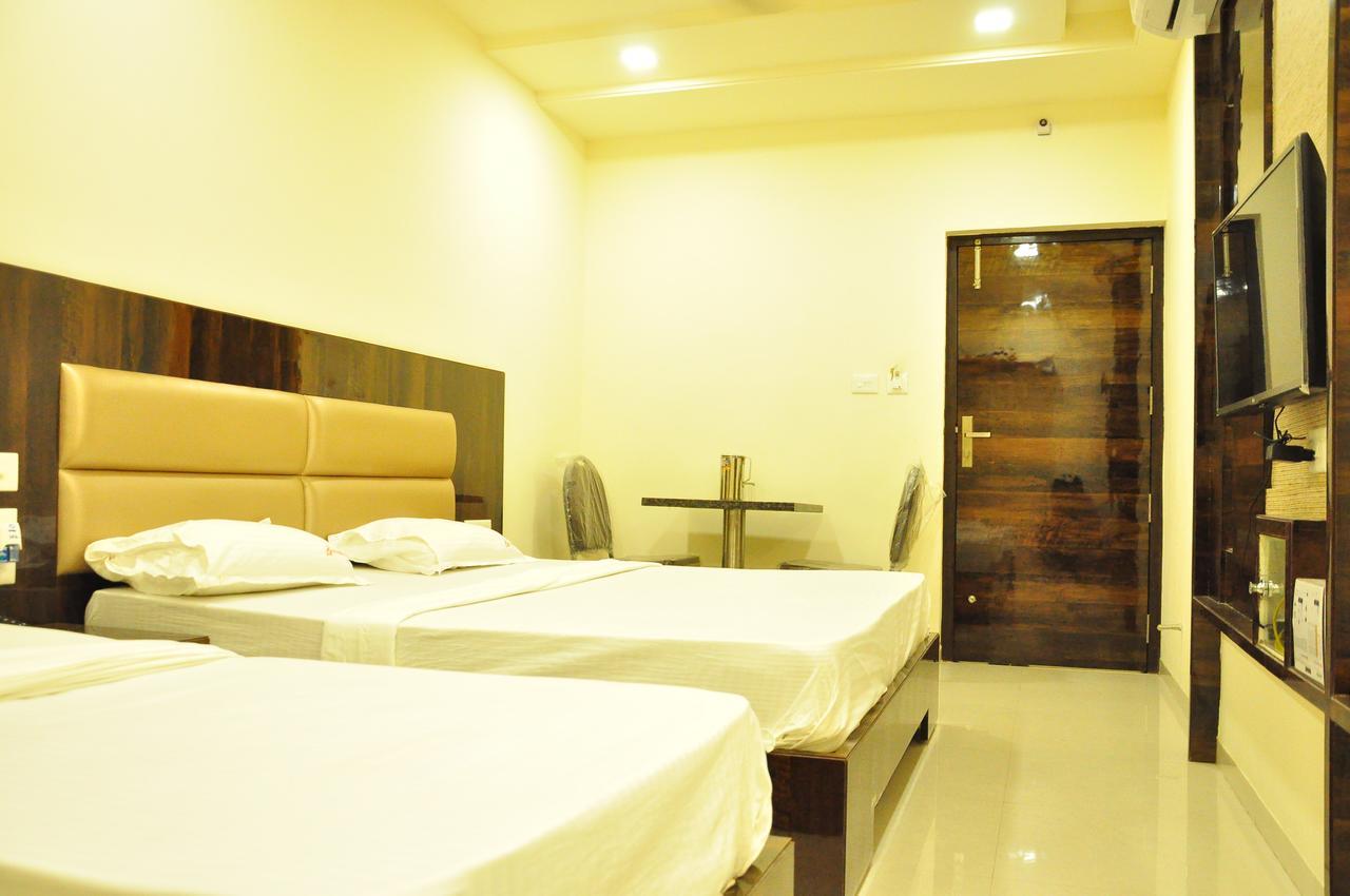 Pai Residency Hotel Hospet Exterior foto